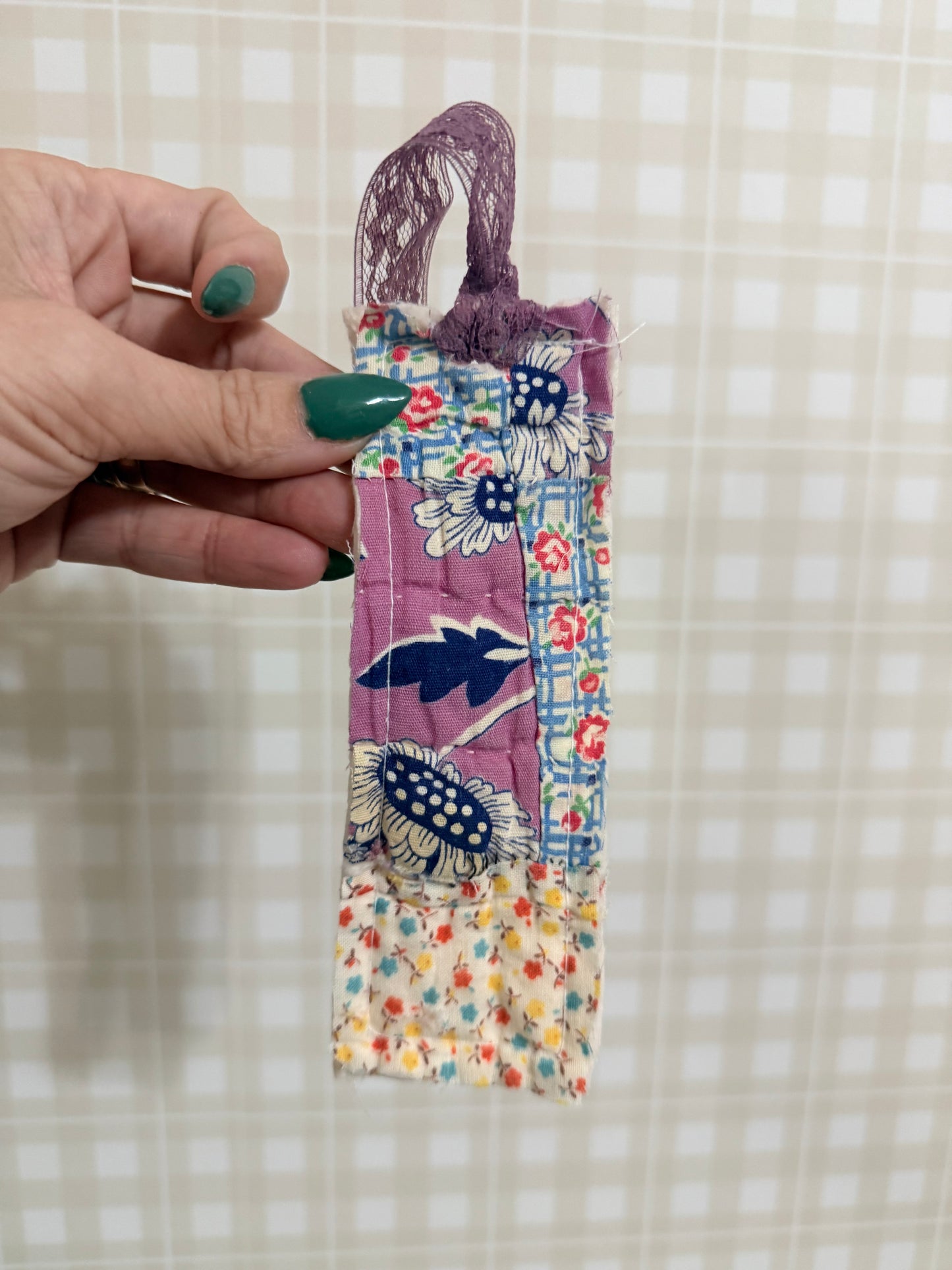 Vintage Quilt Bookmark