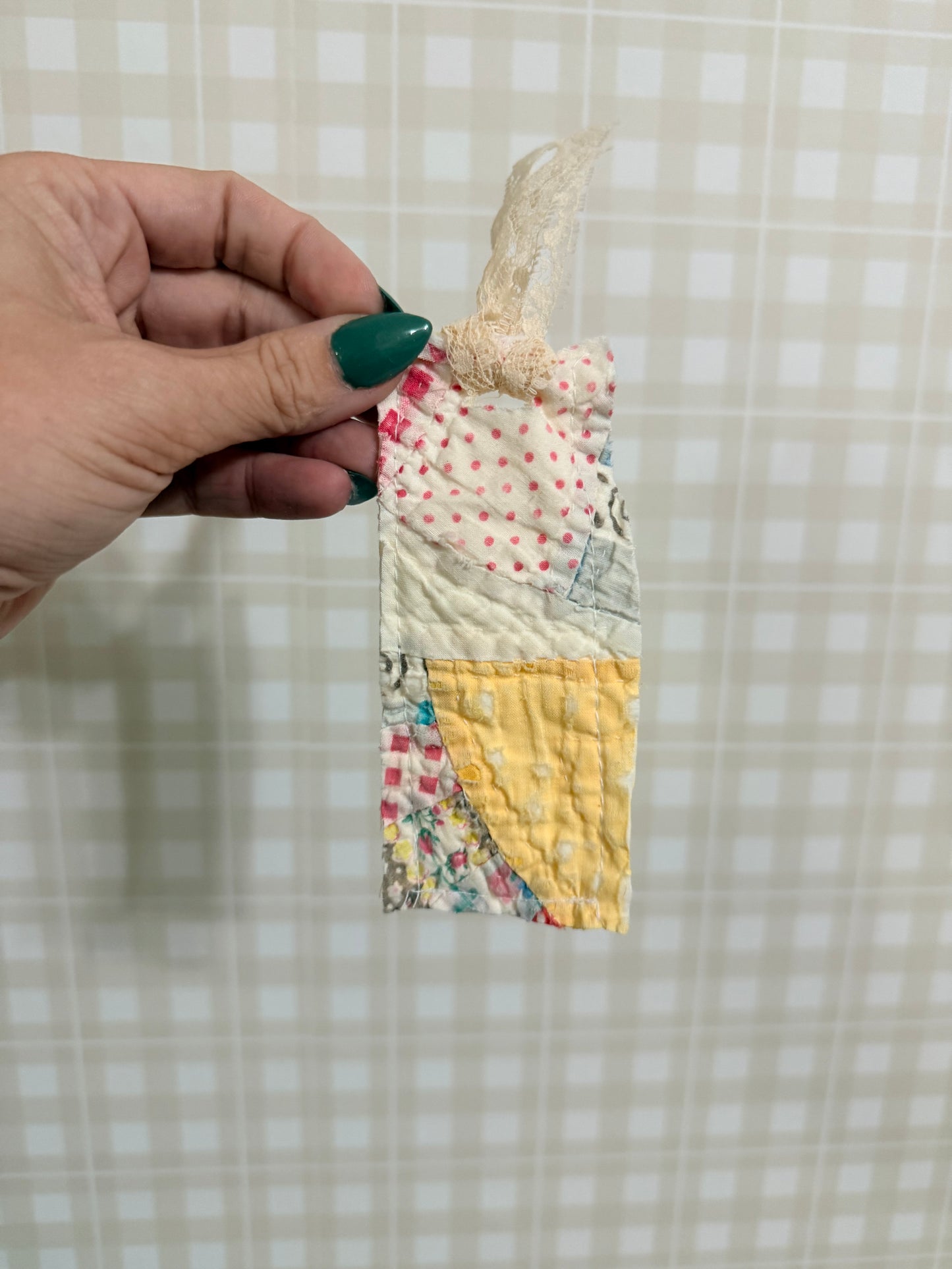 Vintage Quilt Bookmark