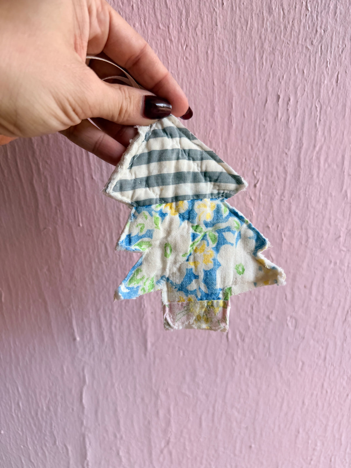 Vintage Quilt Ornament Tree