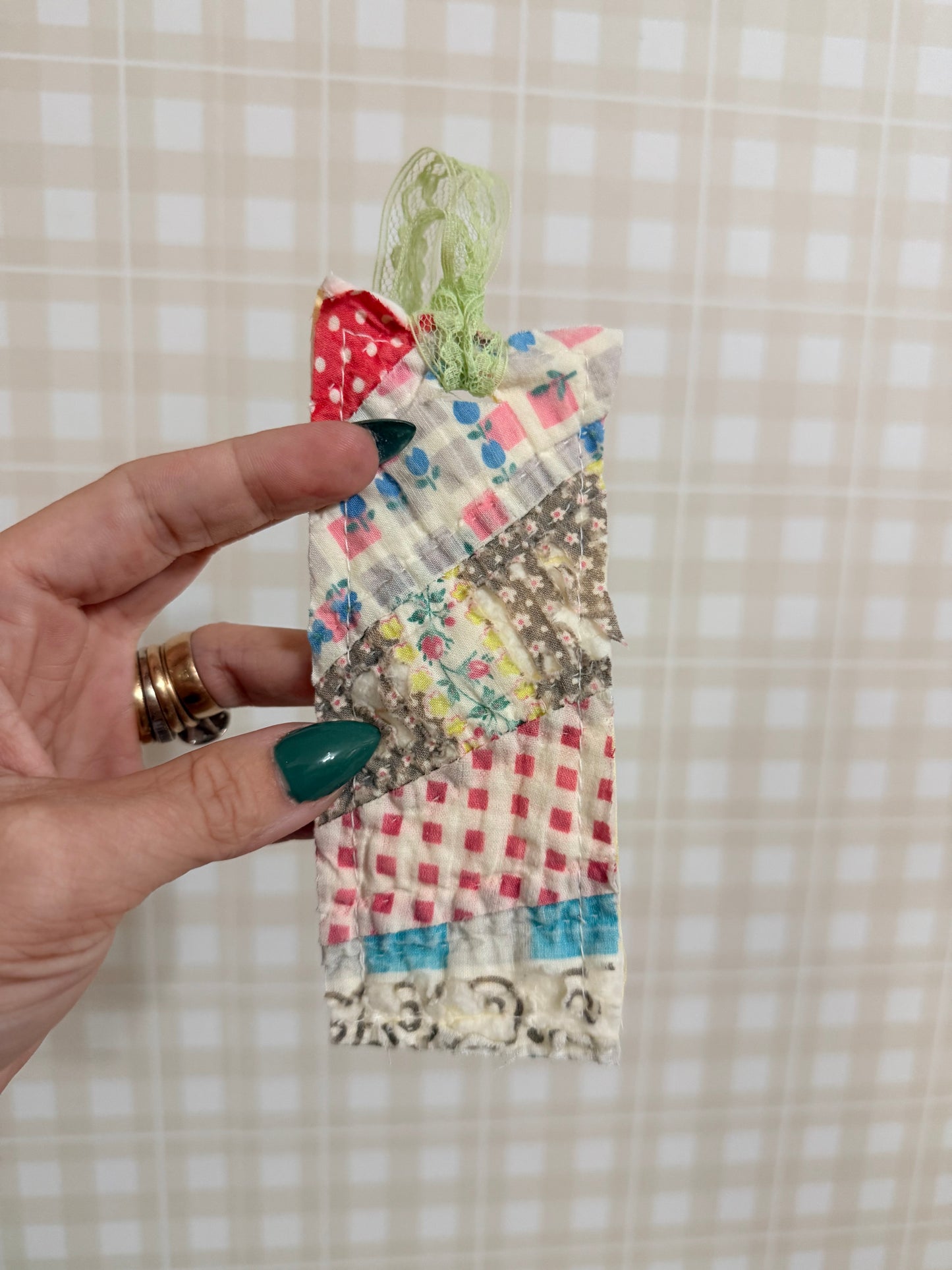 Vintage Quilt Bookmark