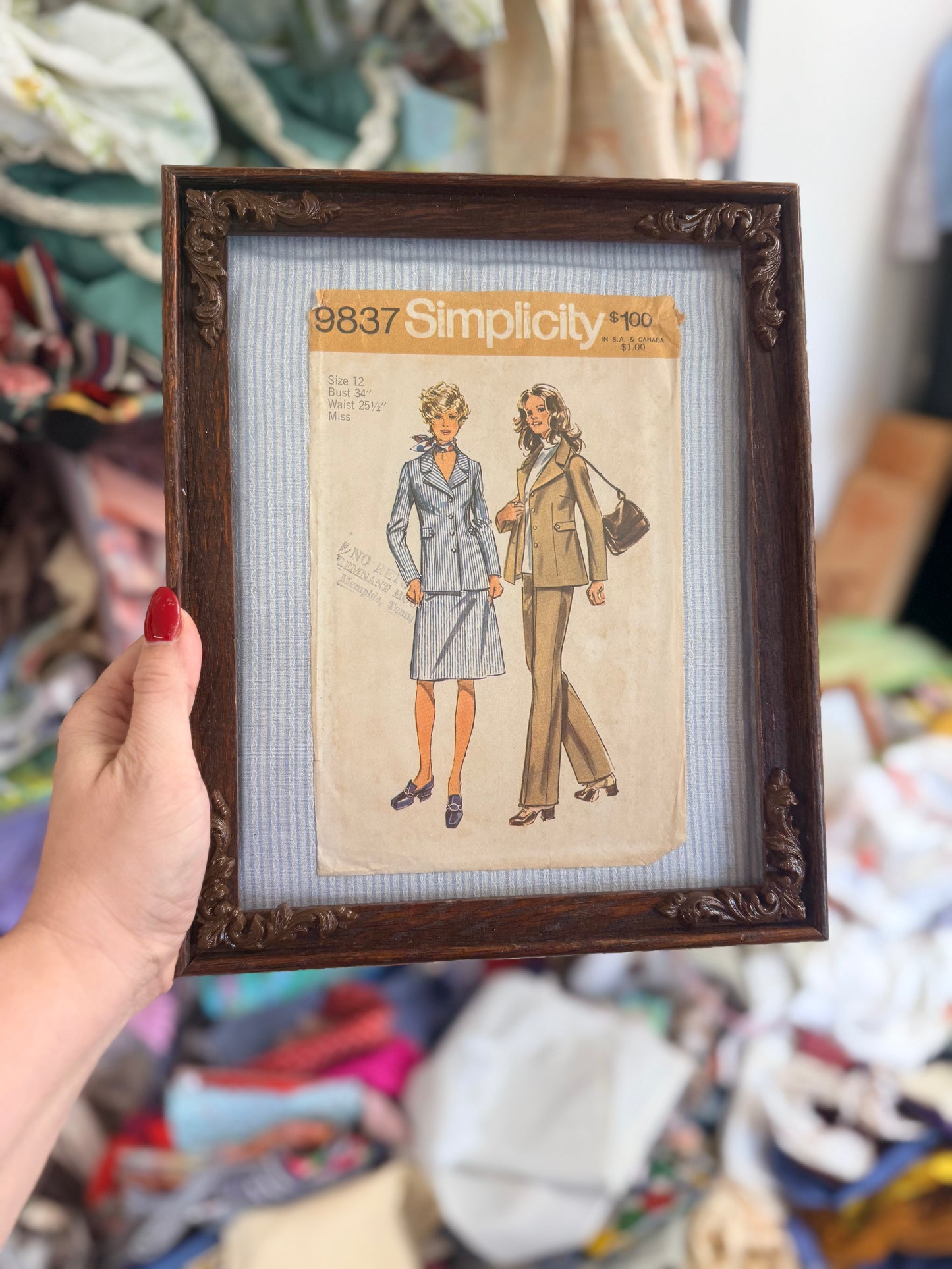VINTAGE SEWING PATTERN FRAMED 9837