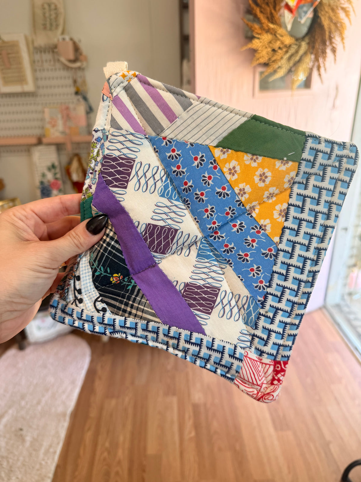 Vintage Quilt Hot Pad/Pot Holder