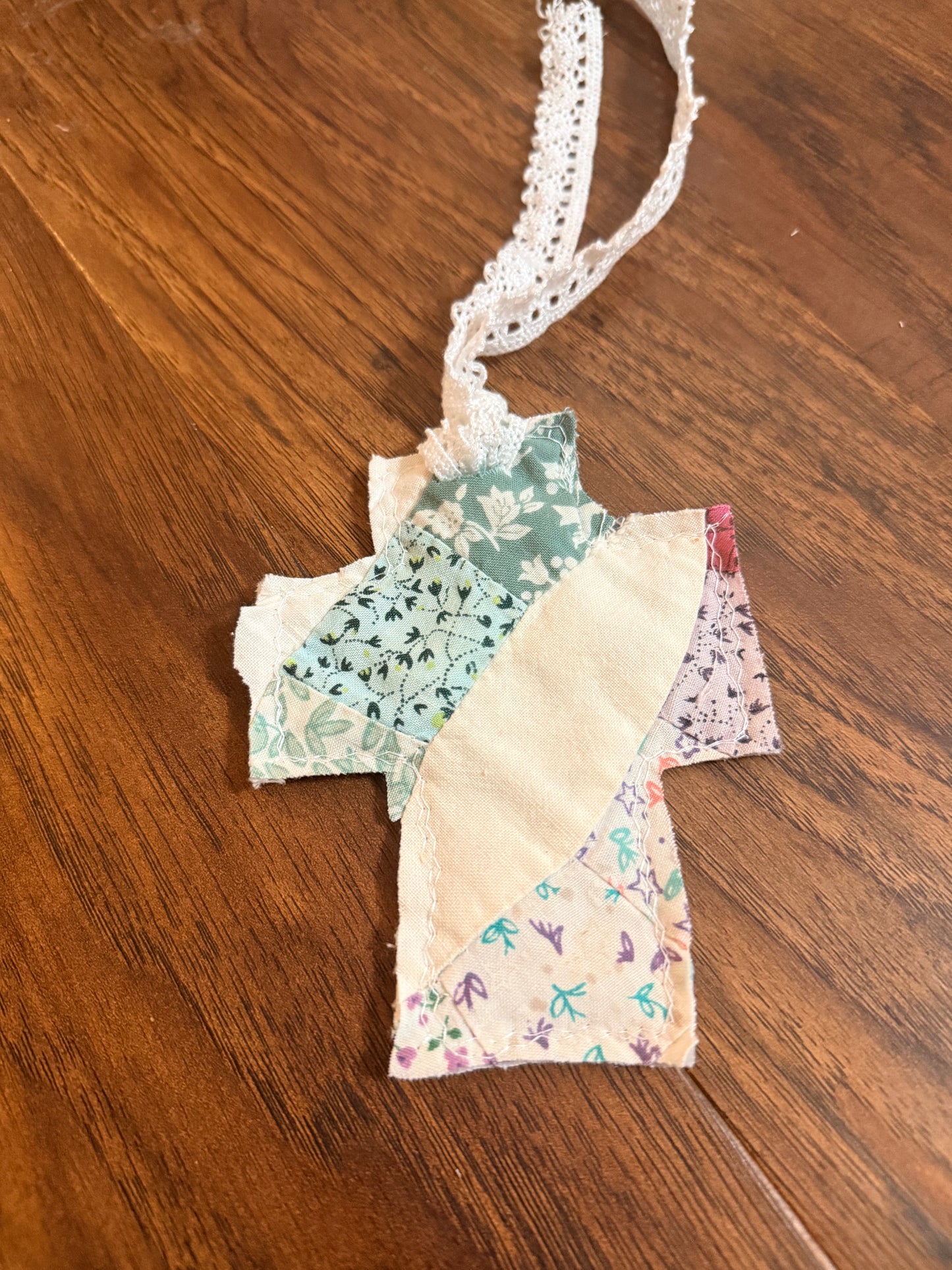 Vintage Quilt Cross Bible Bookmark