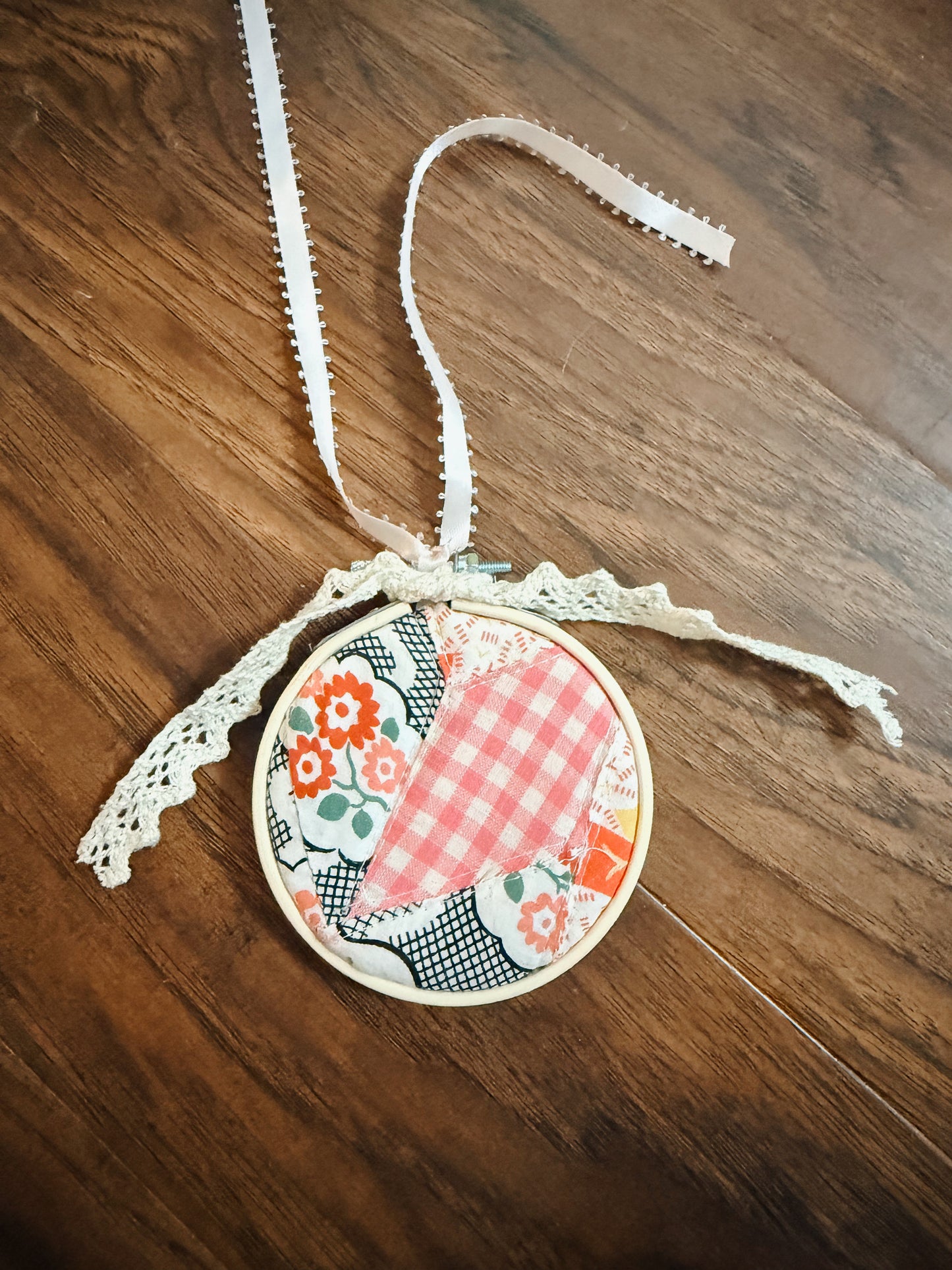 CAR MIRROR CHARM 11