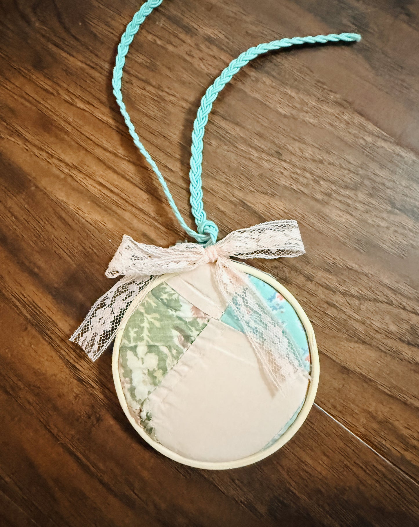 CAR MIRROR CHARM 5