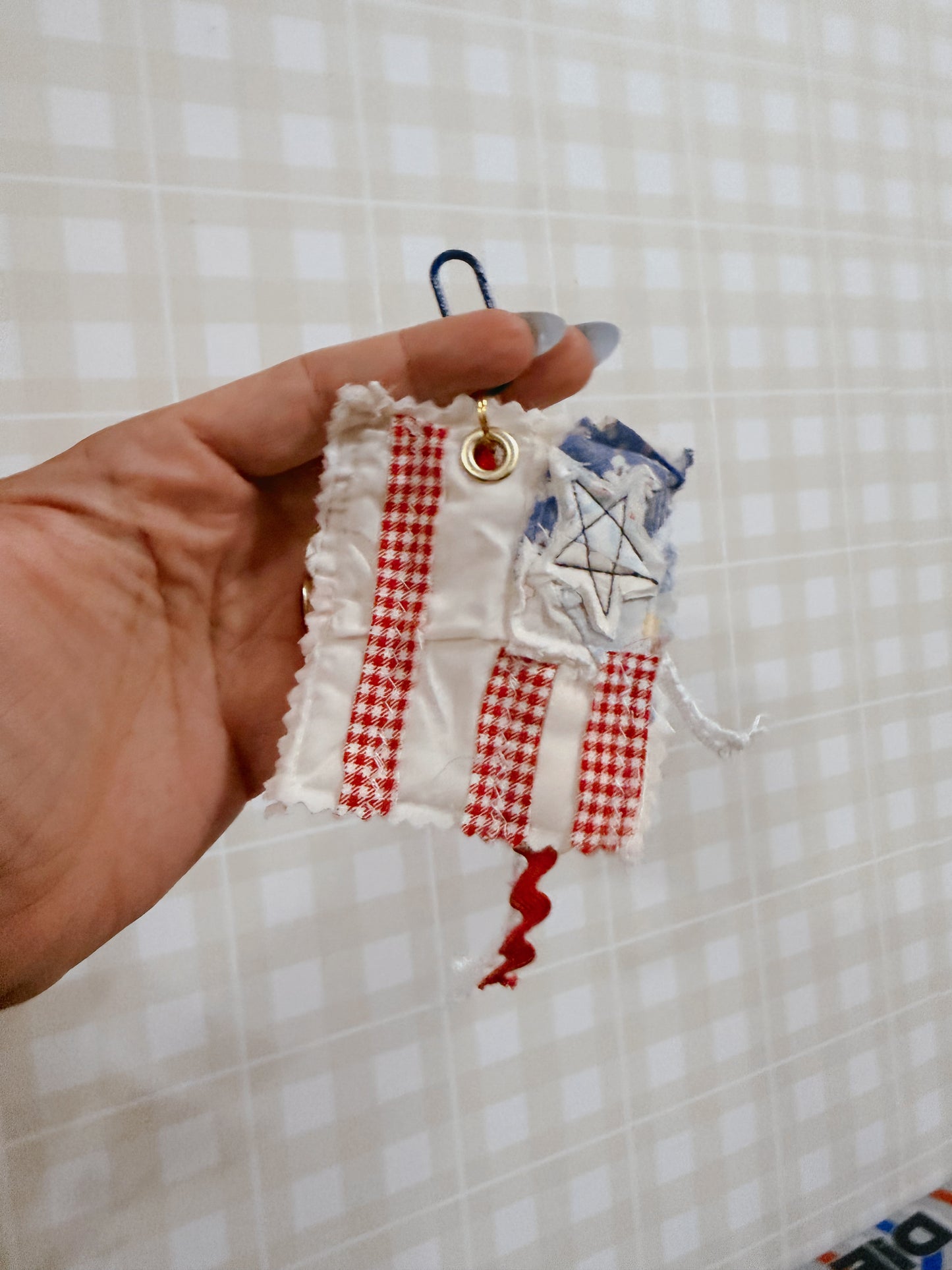 Americana Vintage Quilt Bag Charm 19