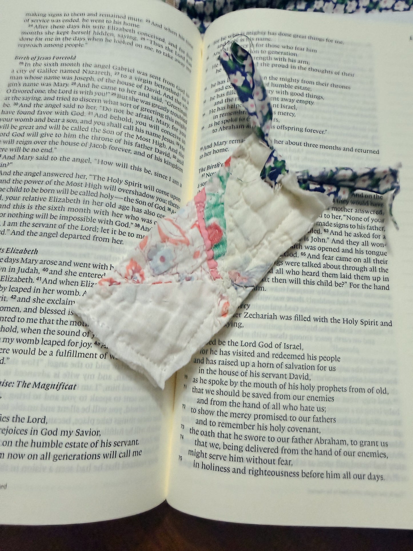 Vintage Quilt Bookmark 25