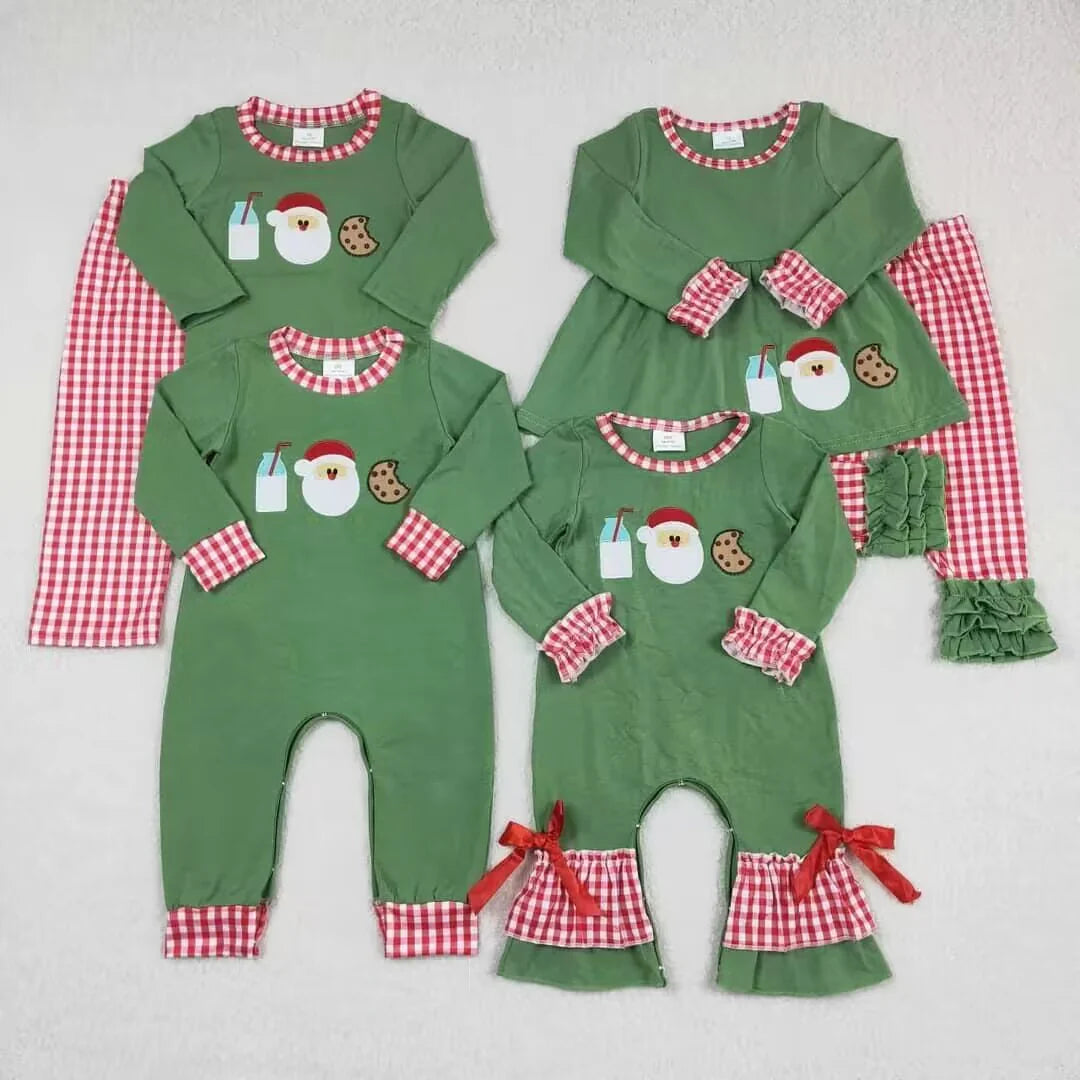 Santa Cookies Milk Green Matching