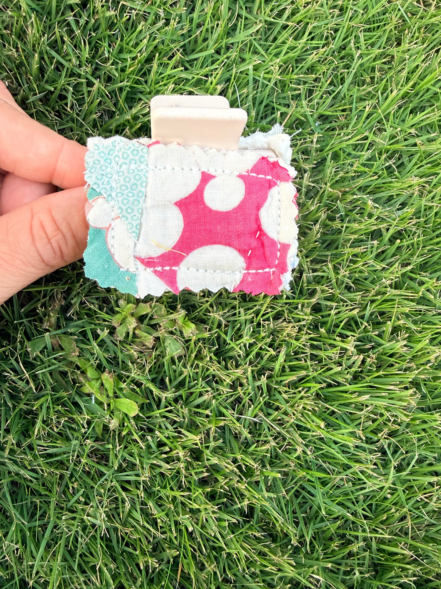 Vintage Quilt Claw Clip 2in 36