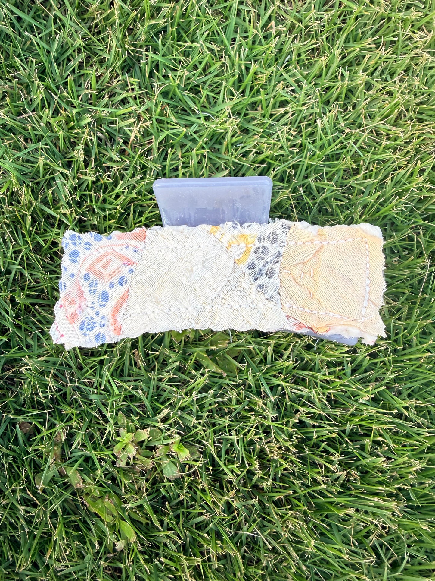 Vintage Quilt Claw Clip 3.5in 47