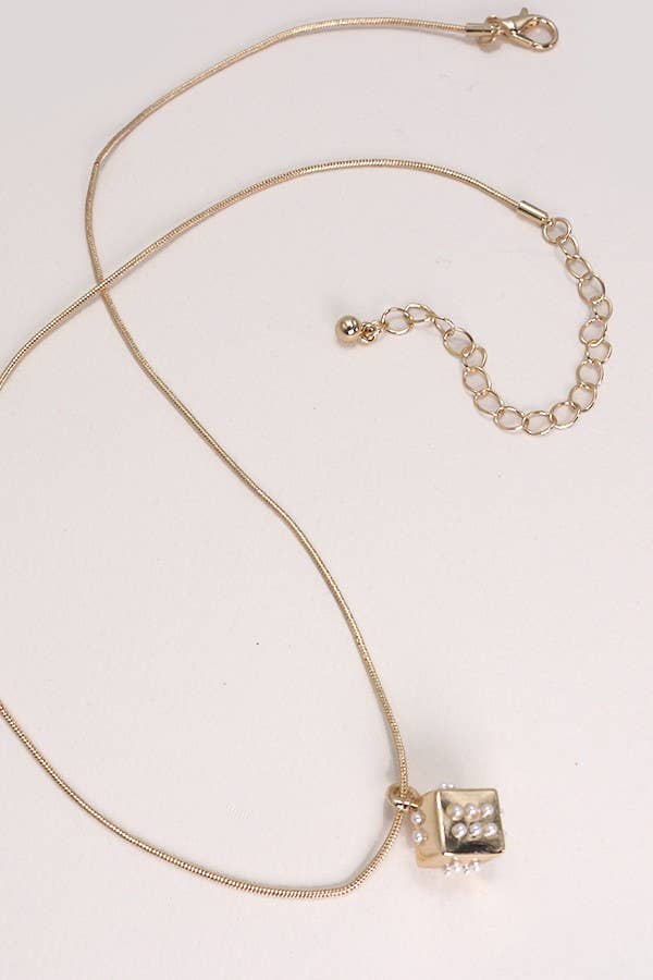 PEARL DICE CUBE CHARM SANKE CHAIN NECKLACE | 31N24095