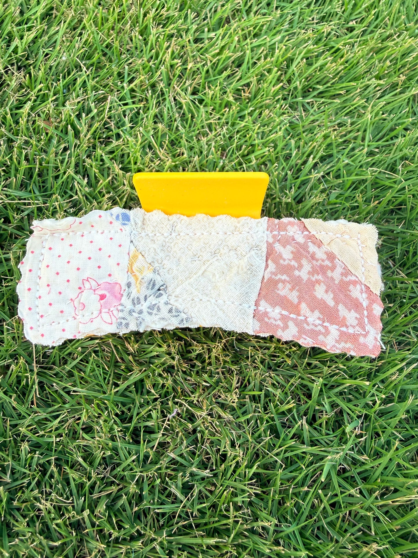 Vintage Quilt Claw Clip 4.3in 15