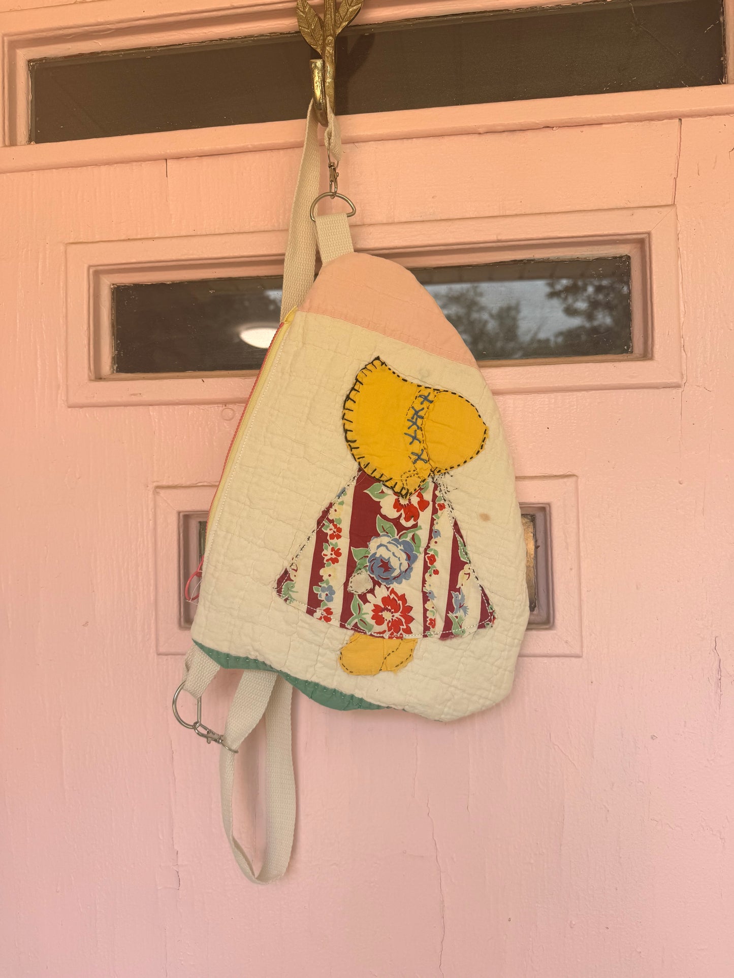 Sunbonnet Sue Crossbody