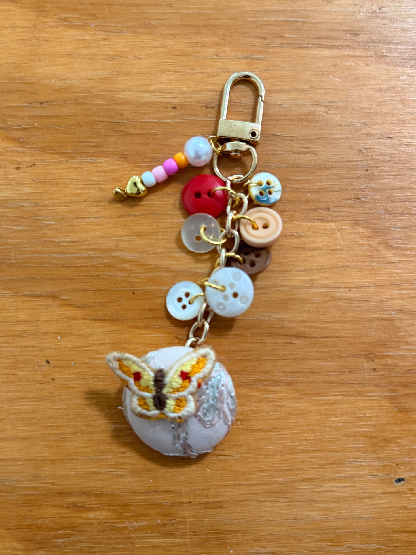 Vintage Button Keychain/ Bag Charm with handpainted charm 4