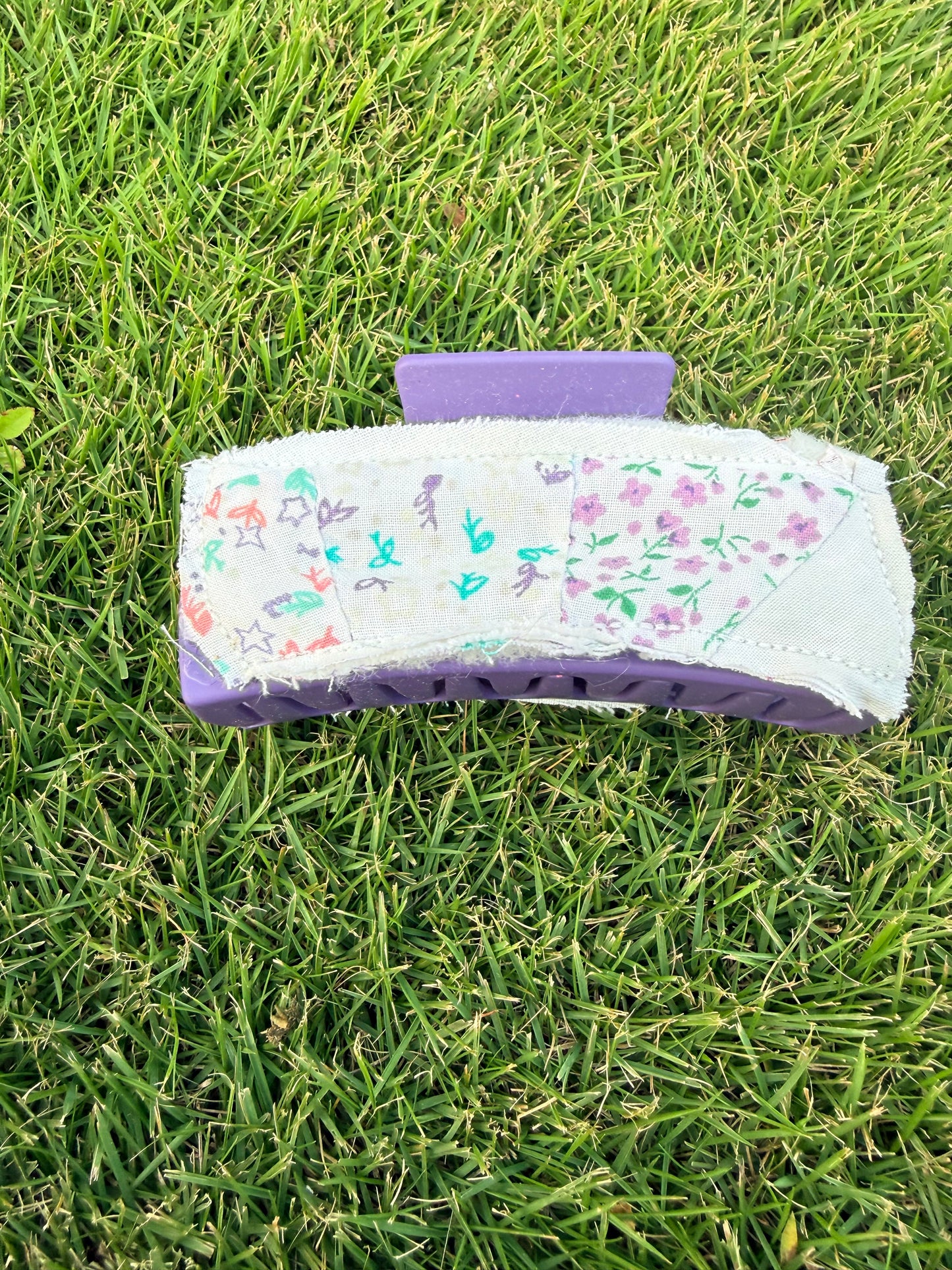 Vintage Quilt Claw Clip 4.3in 24