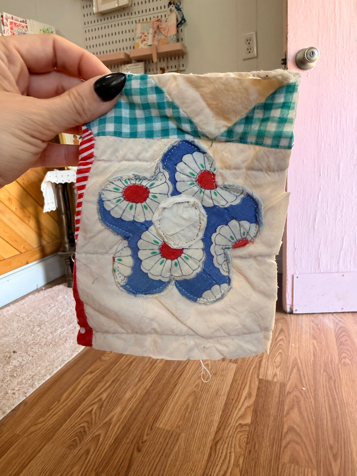 Unframed Vintage Quilt/ Linen Piece Flower 5x7