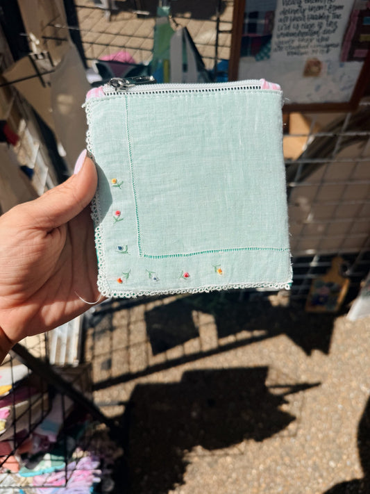 Handkerchief Zip- Mint Dainty Floral