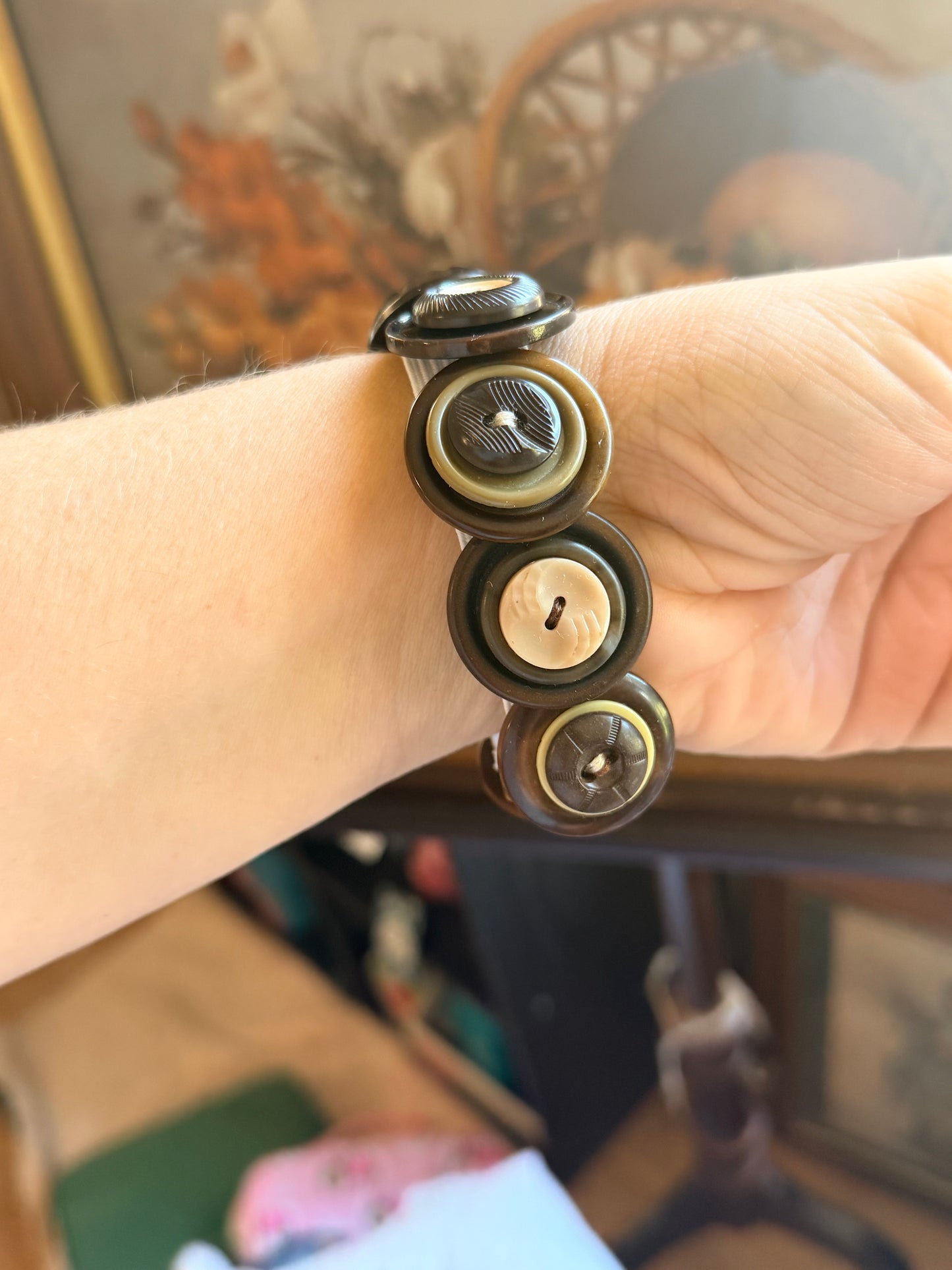 Vintage Button Bracelet-Coffee