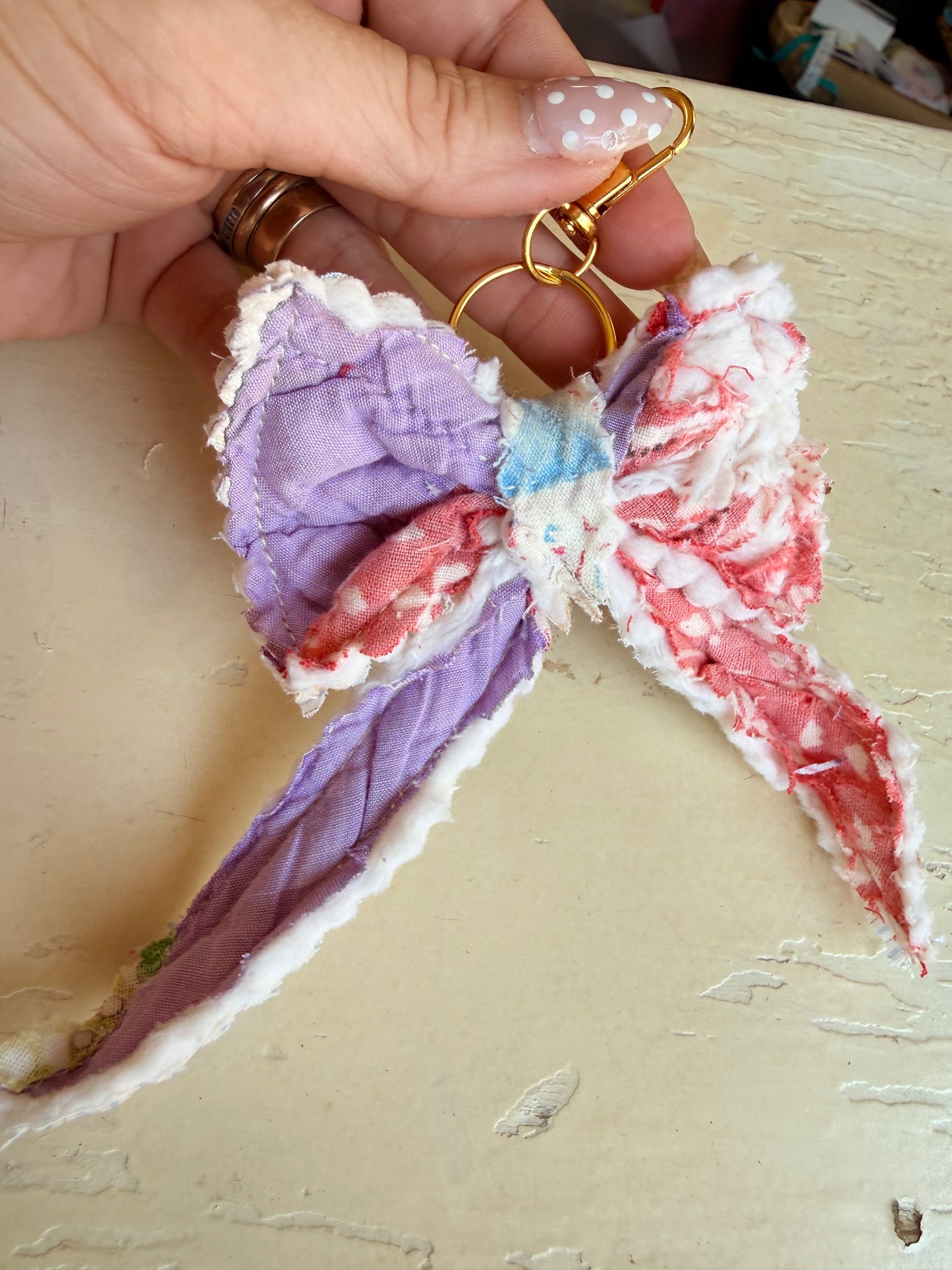 Bow Keychain 84 Med Size