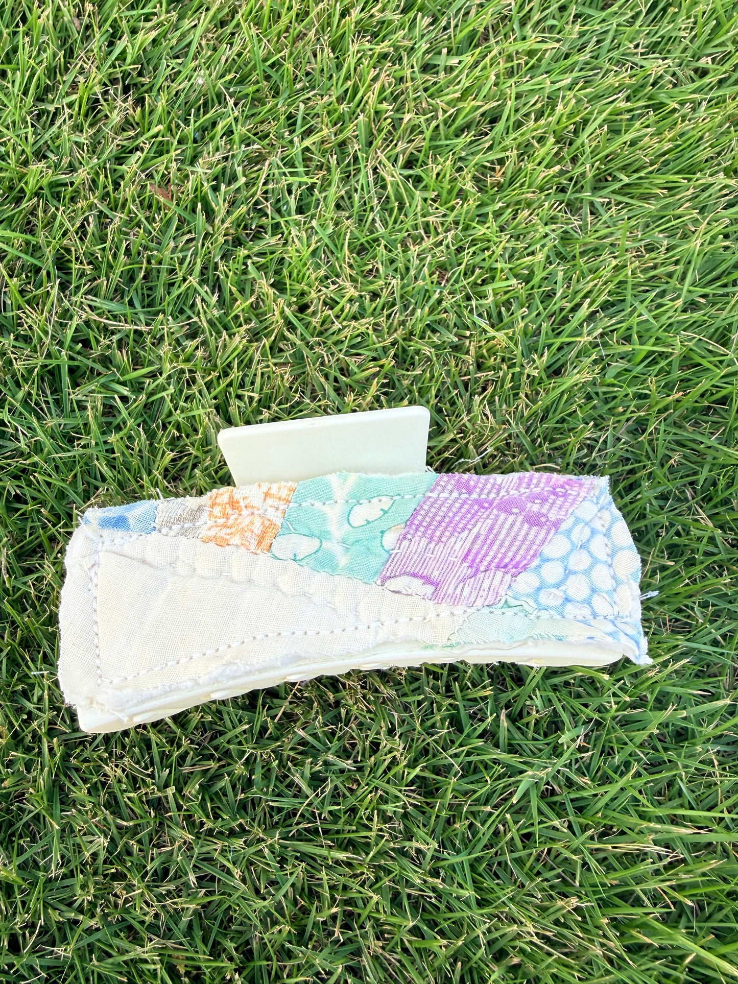 Vintage Quilt Claw Clip 4.3in 18