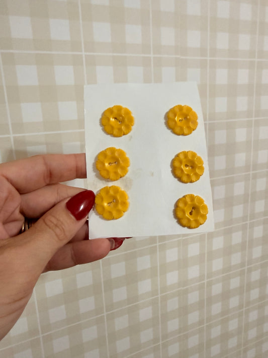 Yellow Flower Buttons | BT-265