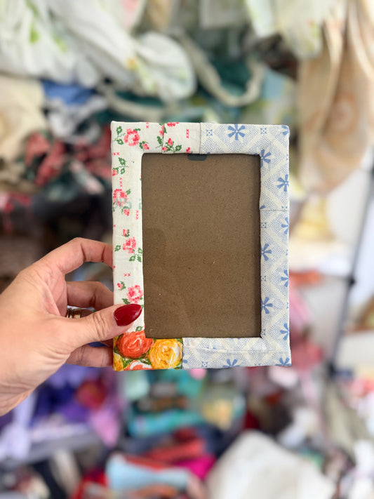 VINTAGE FABRIC WRAPPED FRAME 4X6