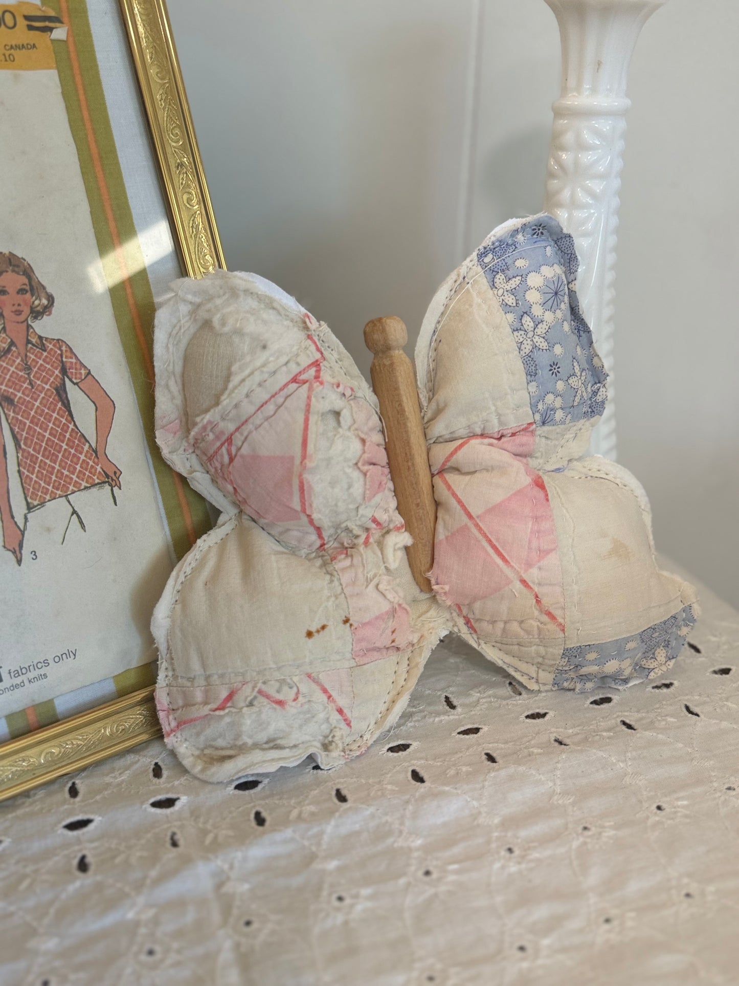 Butterfly Shelf sitter
