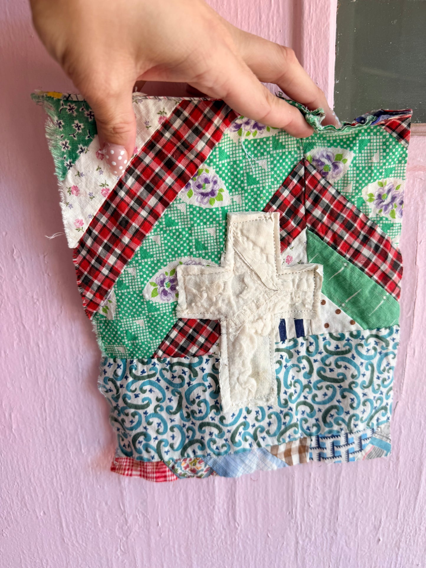Unframed 8x10 Cross Vintage Quilt Piece 1