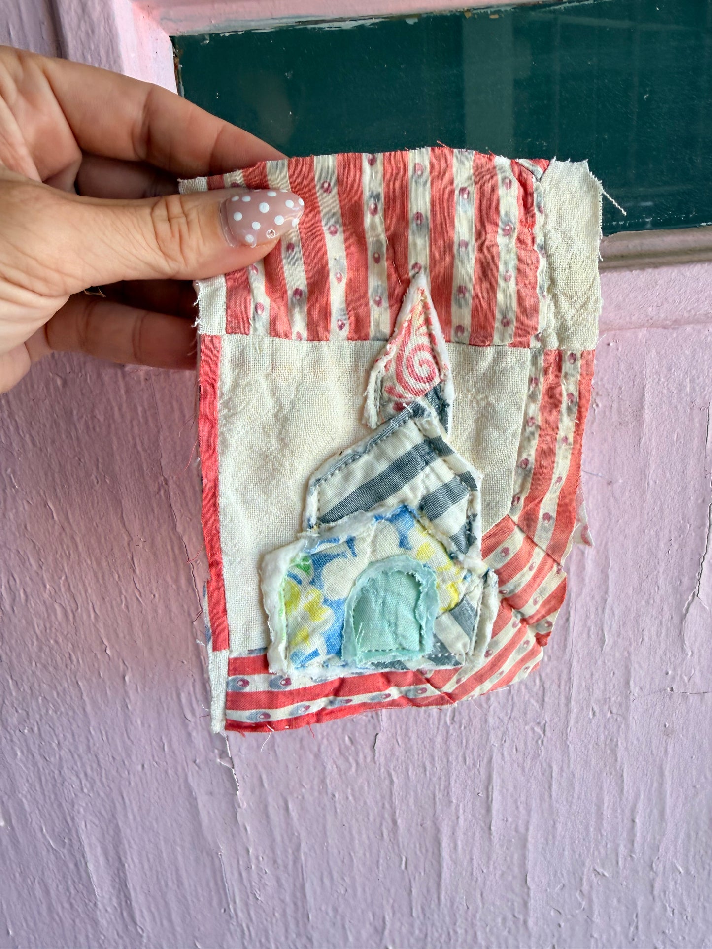 Unframed 4x6 Church Vintage Quilt Piece 11