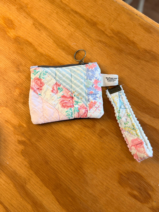 Vintage Quilt Zipper Pouch + Keychain Wristlet 2