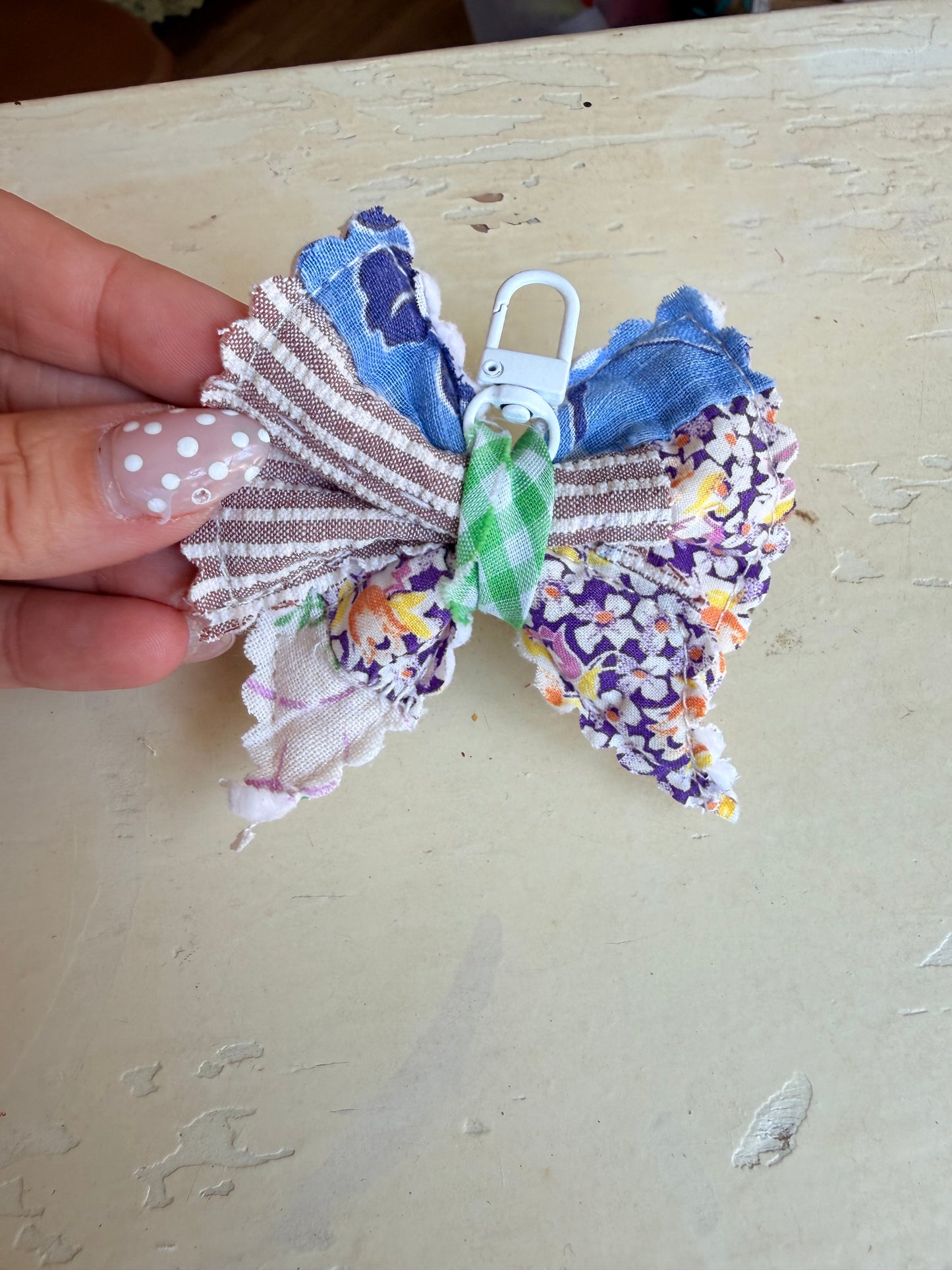 Bow Keychain 88 Small Size