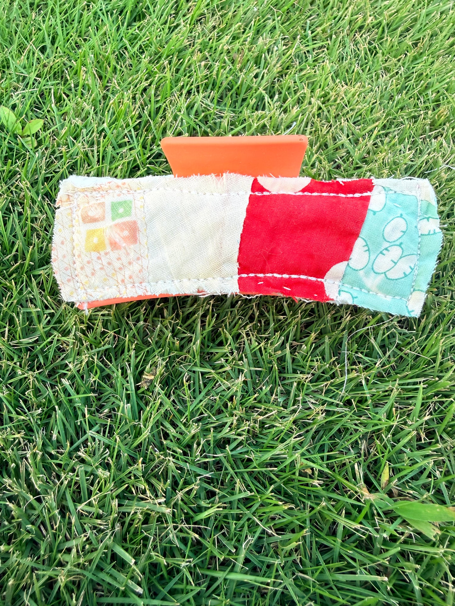 Vintage Quilt Claw Clip 4.3in 19