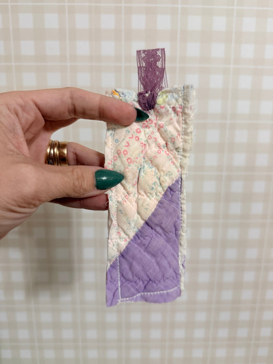 Vintage Quilt Bookmark