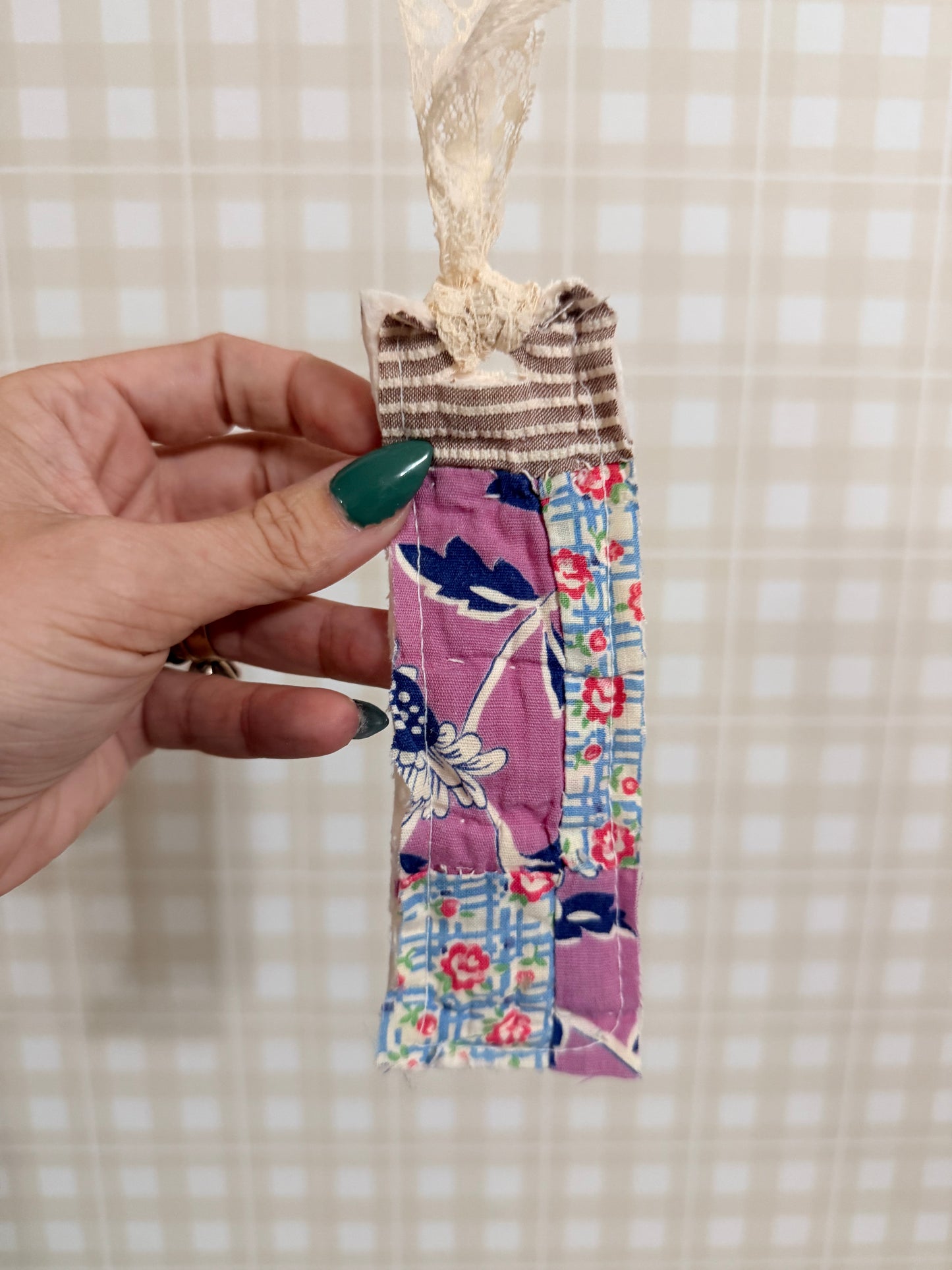 Vintage Quilt Bookmark