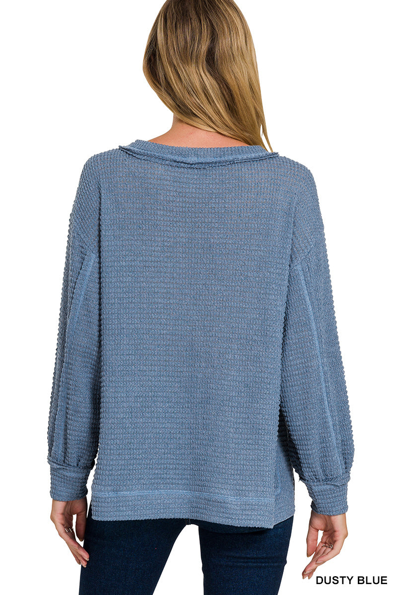 Hi-low exposed seam long sleeve top