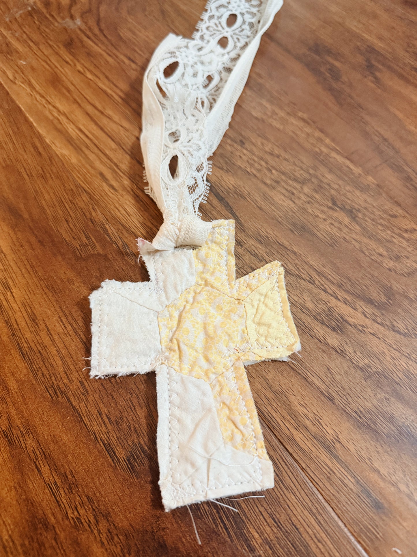 Vintage Quilt Cross Bible Bookmark 28