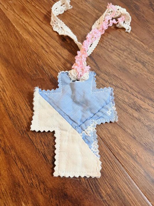 Vintage Quilt Cross Bible Bookmark 30