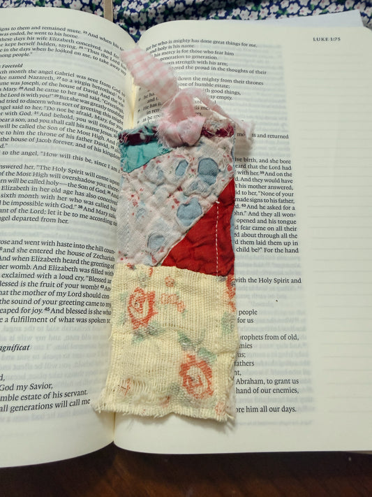 Vintage Quilt Bookmark 29