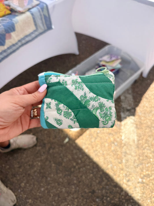 Sm. Zipper Pouch 10