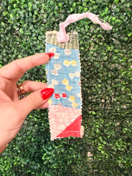 Vintage Quilt Bookmark- 19