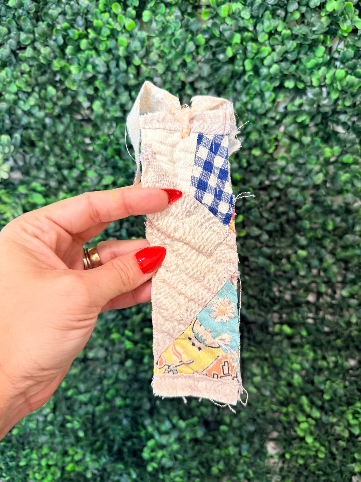 Vintage Quilt Bookmark- 15