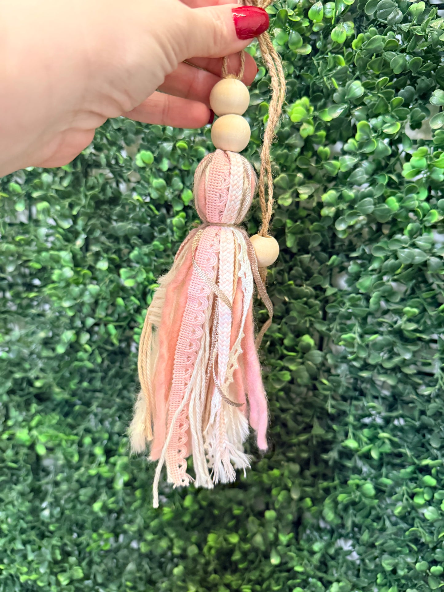 Bible Tassel 16