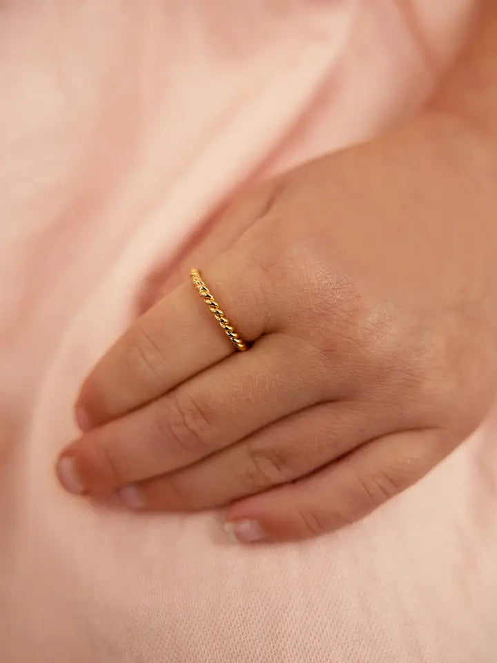 Gold-Plated Baby Ring, Twisted Band Kids Ring Stackable Ring